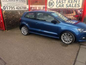 Used Volkswagen Polo 2015 for sale - 73628074: Photo