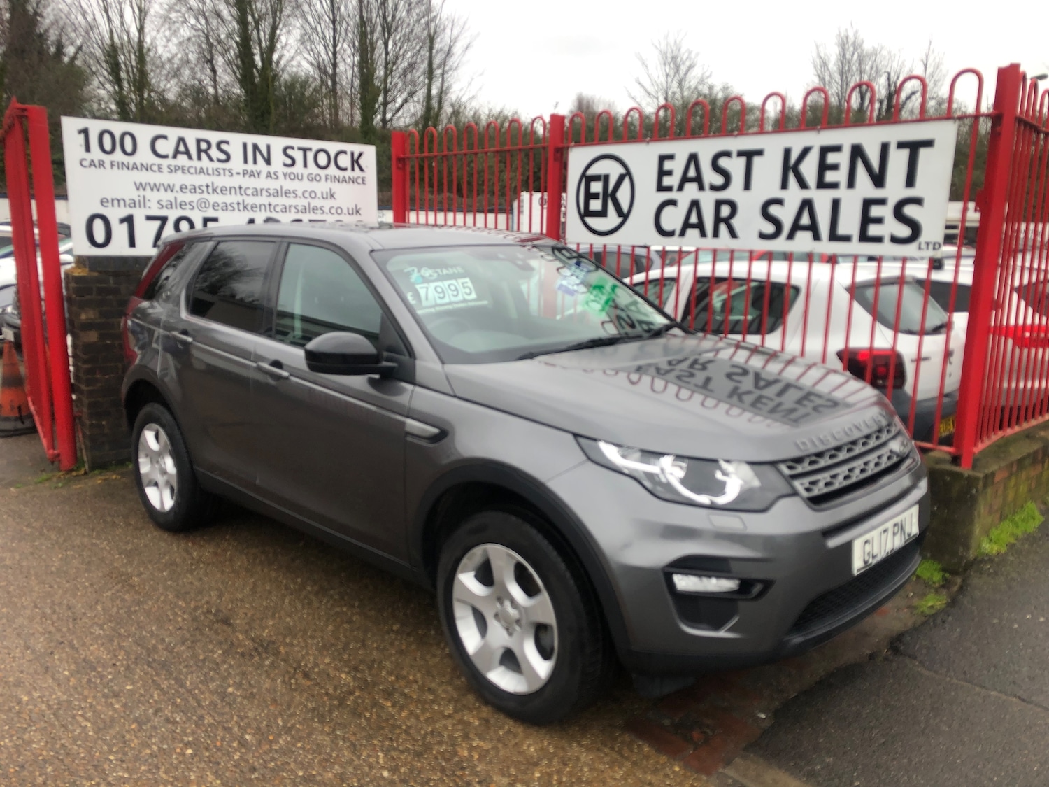 Used Land Rover Discovery Sport 2017 for sale - 77692029: Photo 1