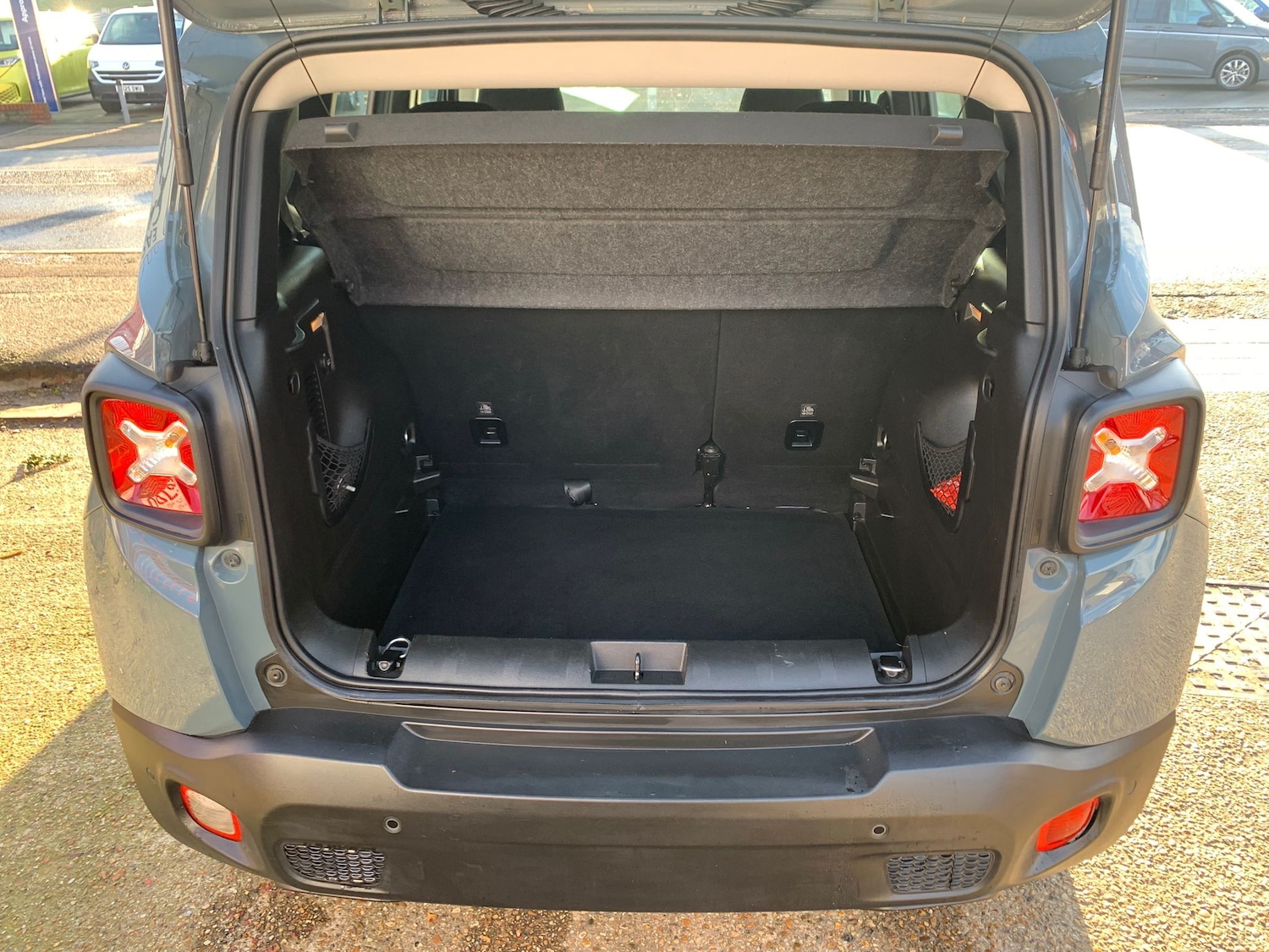 Used Jeep Renegade 2018 for sale - 76706684: Photo 14