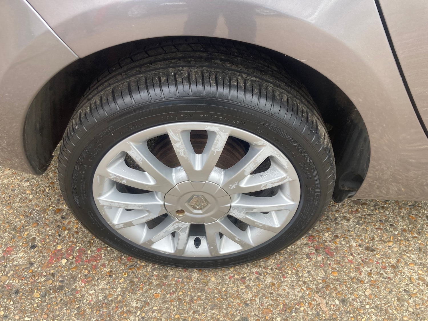 Used Renault Clio 2009 for sale - 76253183: Photo 9