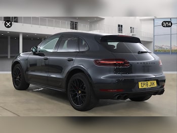 Used Porsche Macan 2018 for sale - 77341083: Photo