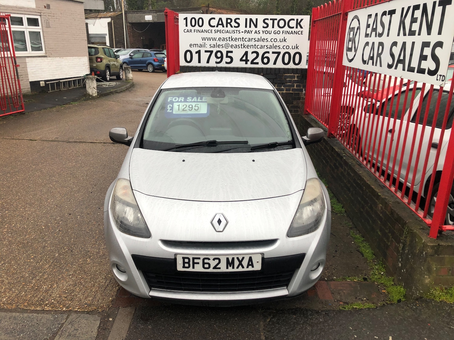 Used Renault Clio 2012 for sale - 77789651: Photo 2