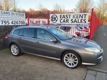 Used Renault Laguna 2010 for sale - 76896388: Photo
