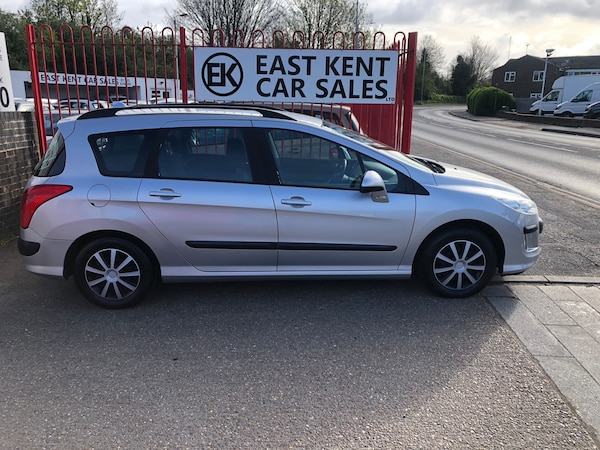 Used Peugeot 308 2010 for sale - 74387612: Photo 6