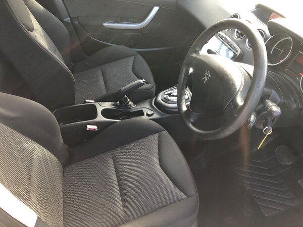 Used Peugeot 308 2010 for sale - 74387612: Photo 8