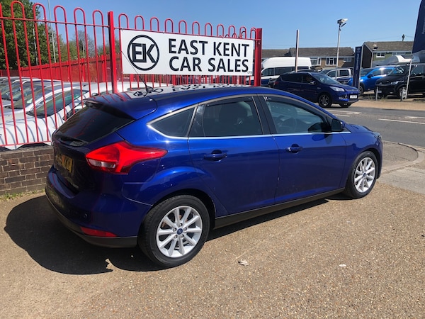 Used Ford Focus 2015 for sale - 74524888: Photo 6