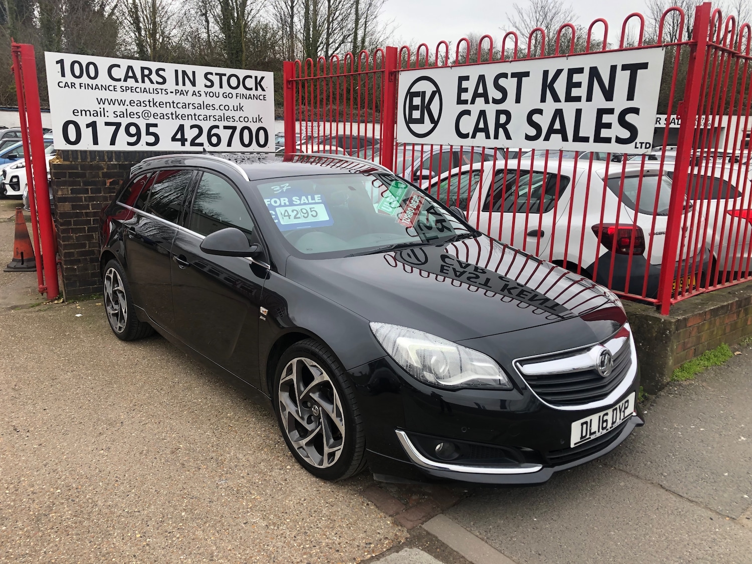 Used Vauxhall Insignia for sale - 77593263: Photo 4