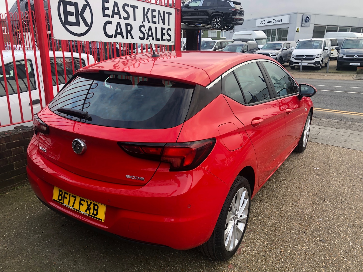 Used Vauxhall Astra 2017 for sale - 76949808: Photo 7