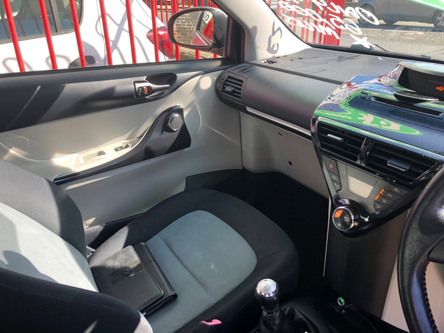 Used Toyota IQ 2014 for sale - 78029074: Photo 9