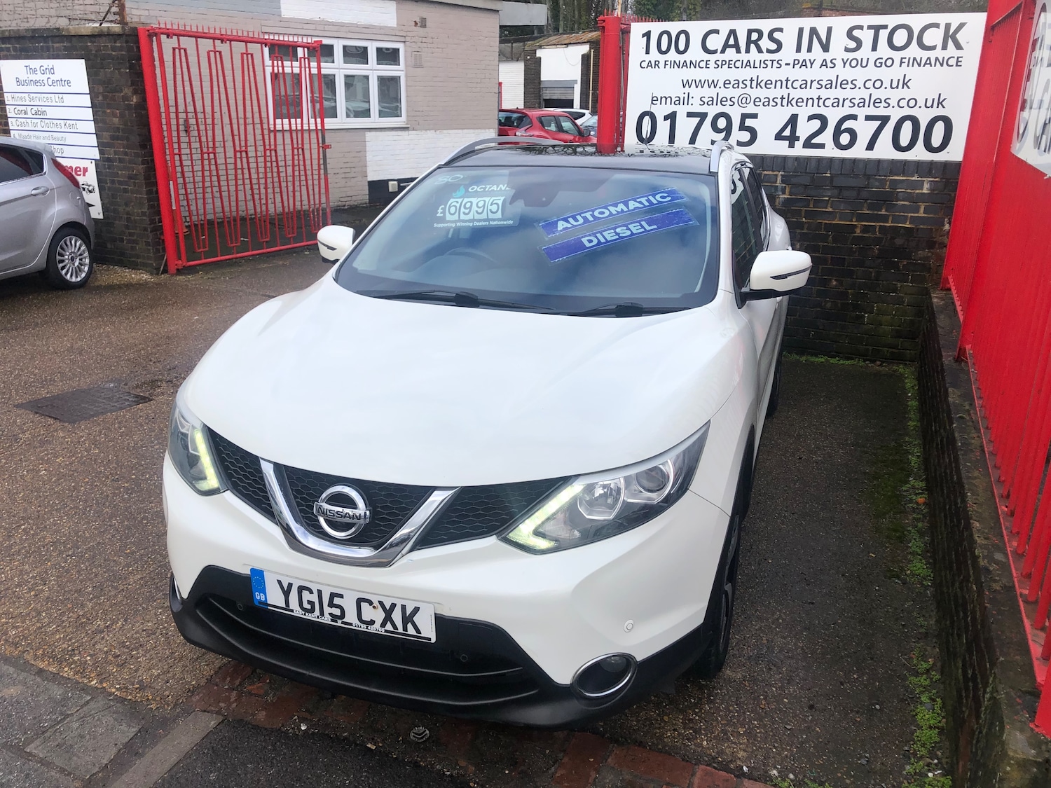 Used Nissan Qashqai 2015 for sale - 77408901: Photo 3