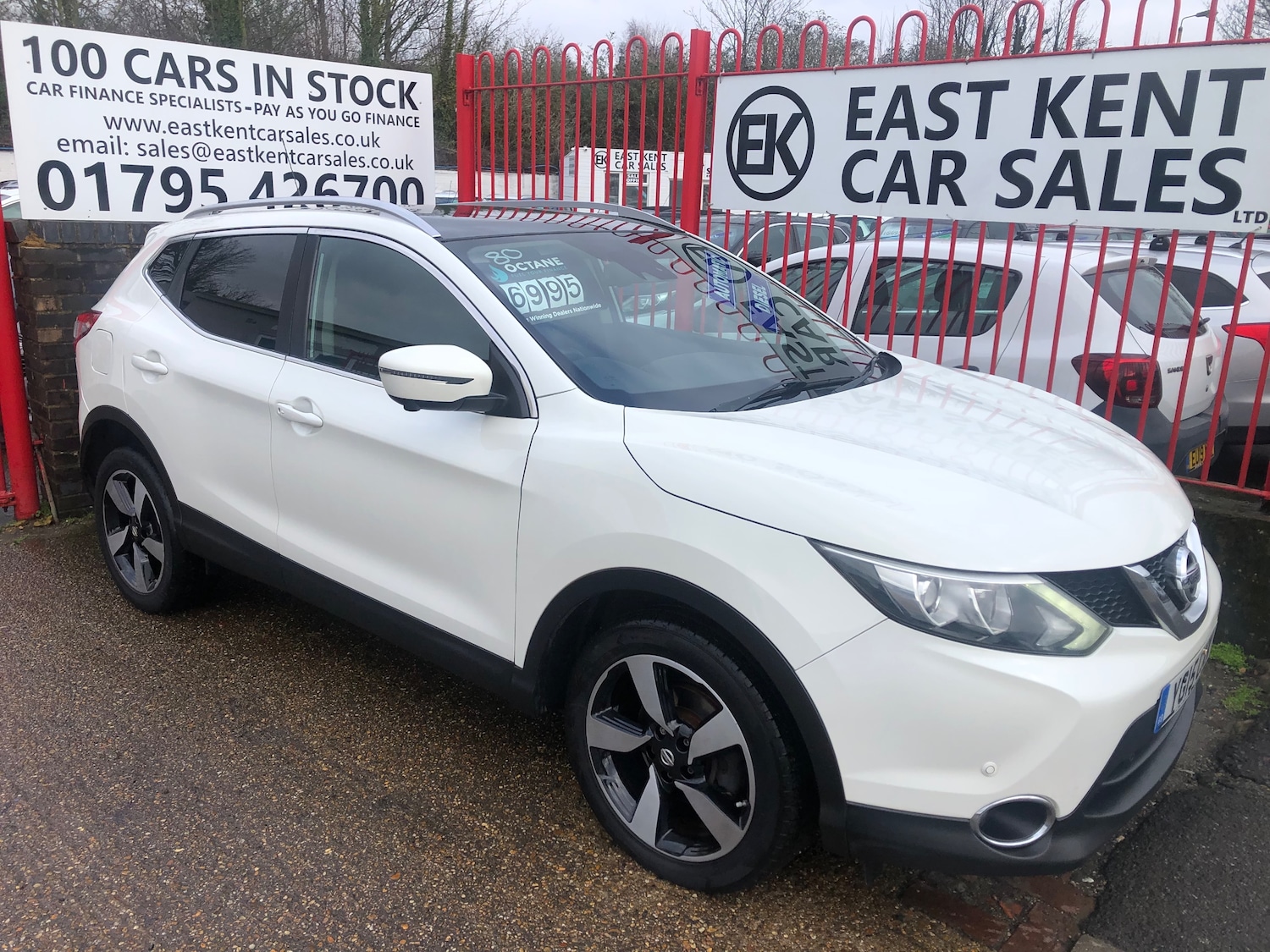 Used Nissan Qashqai 2015 for sale - 77408901: Photo 4