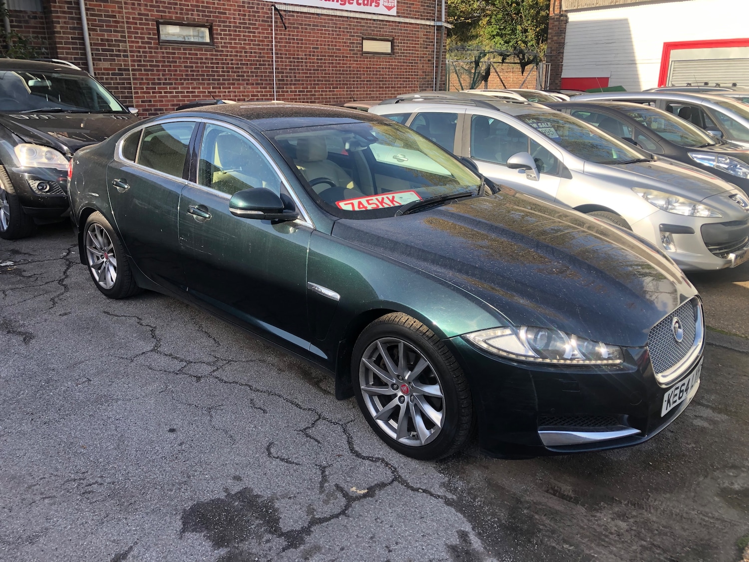 Used Jaguar XF 2014 for sale - 76531530: Photo 1
