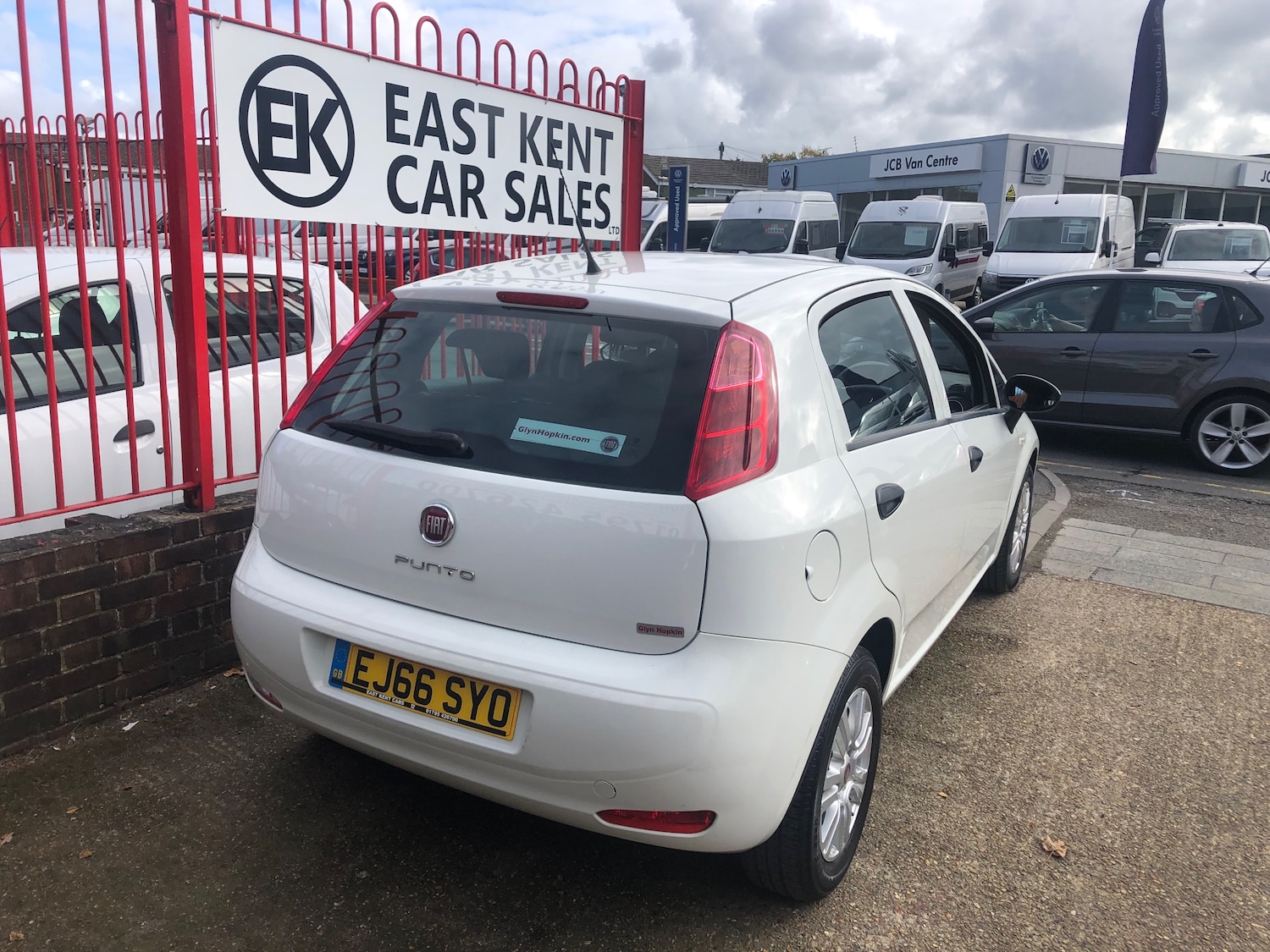 Used Fiat Punto 2016 for sale - 76292905: Photo 7