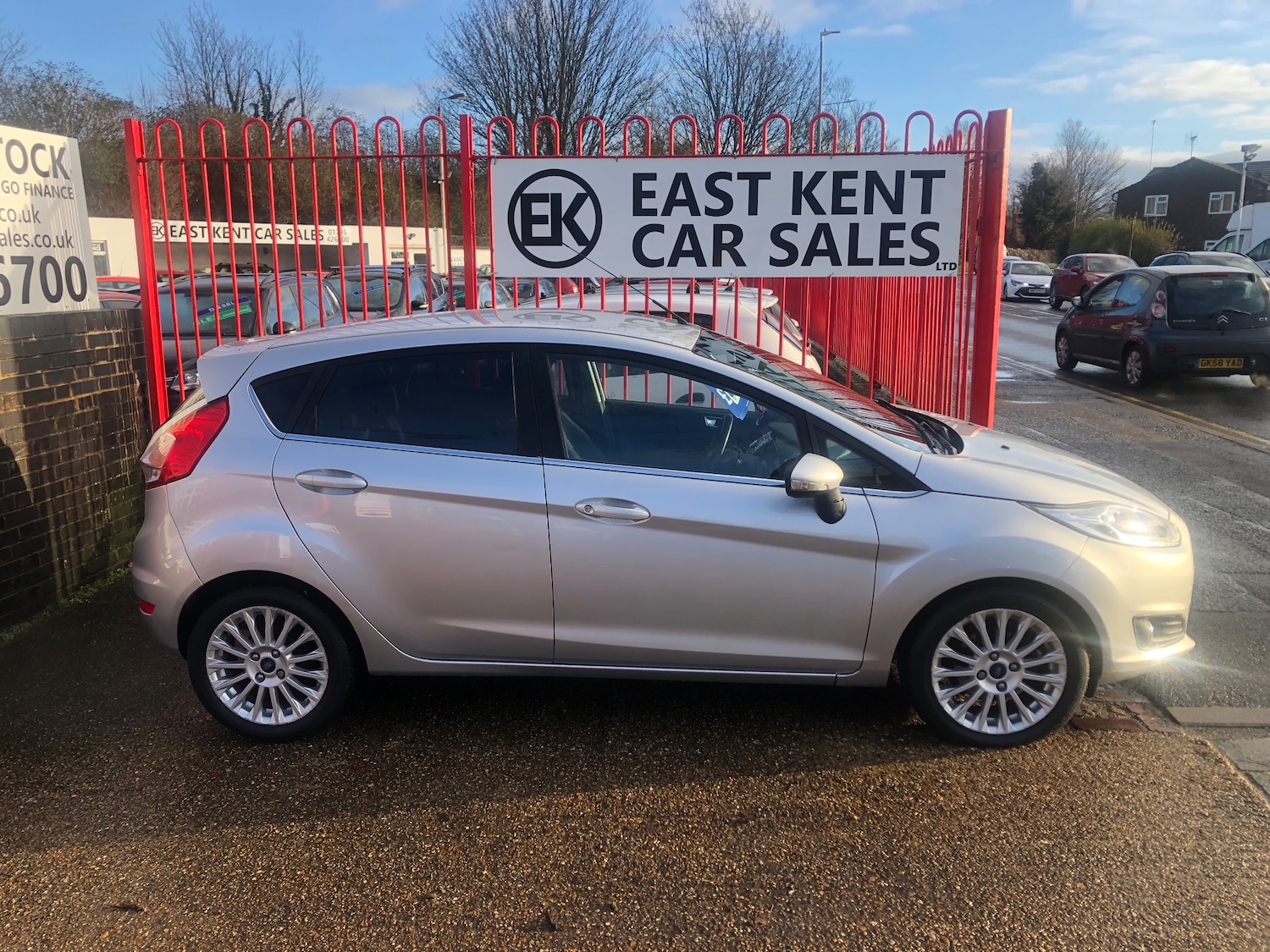 Used Ford Fiesta 2015 for sale - 77220892: Photo 5