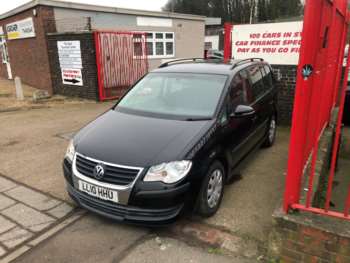 Used Volkswagen Touran 2010 for sale - 73264401: Photo
