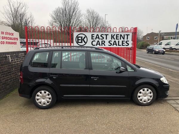 Used Volkswagen Touran 2010 for sale - 73264401: Photo 5