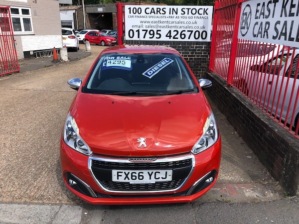 Used Peugeot 208 2017 for sale - 75261428: Photo 2