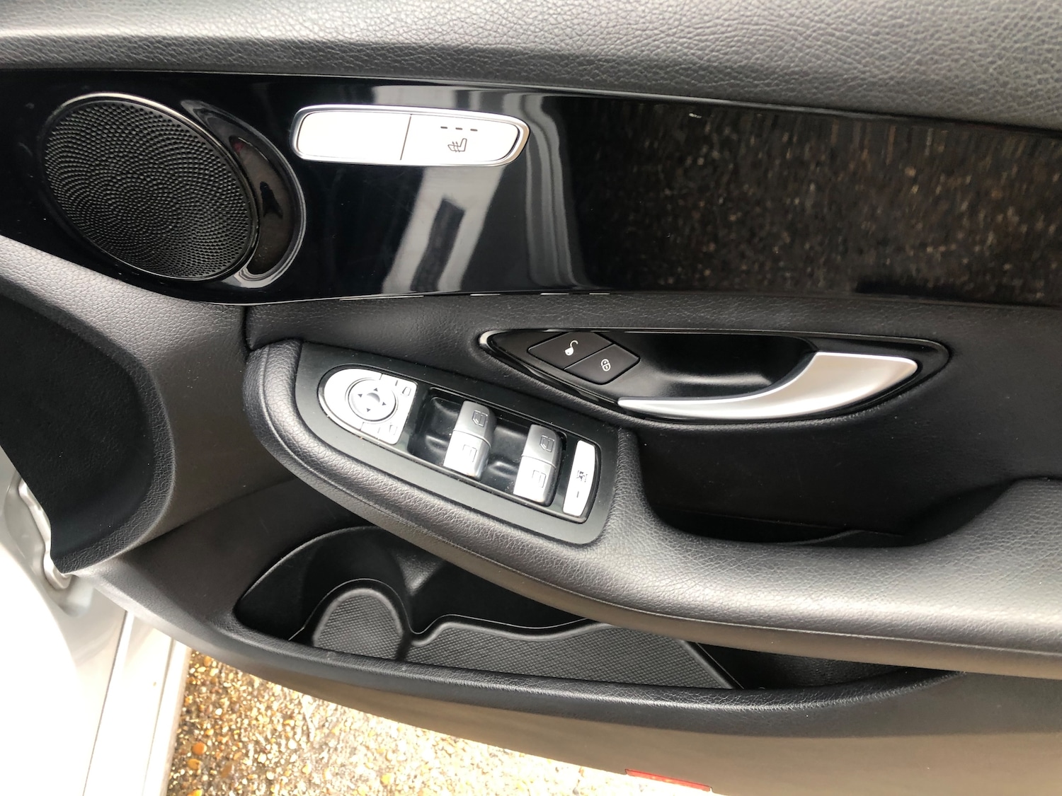 Used Mercedes-Benz C Class 2016 for sale - 77608024: Photo 10