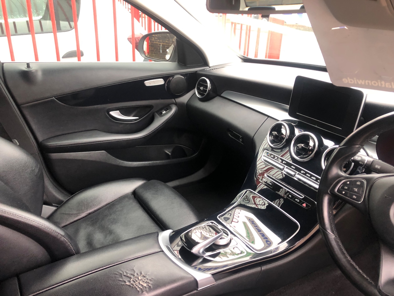 Used Mercedes-Benz C Class 2016 for sale - 77608024: Photo 9