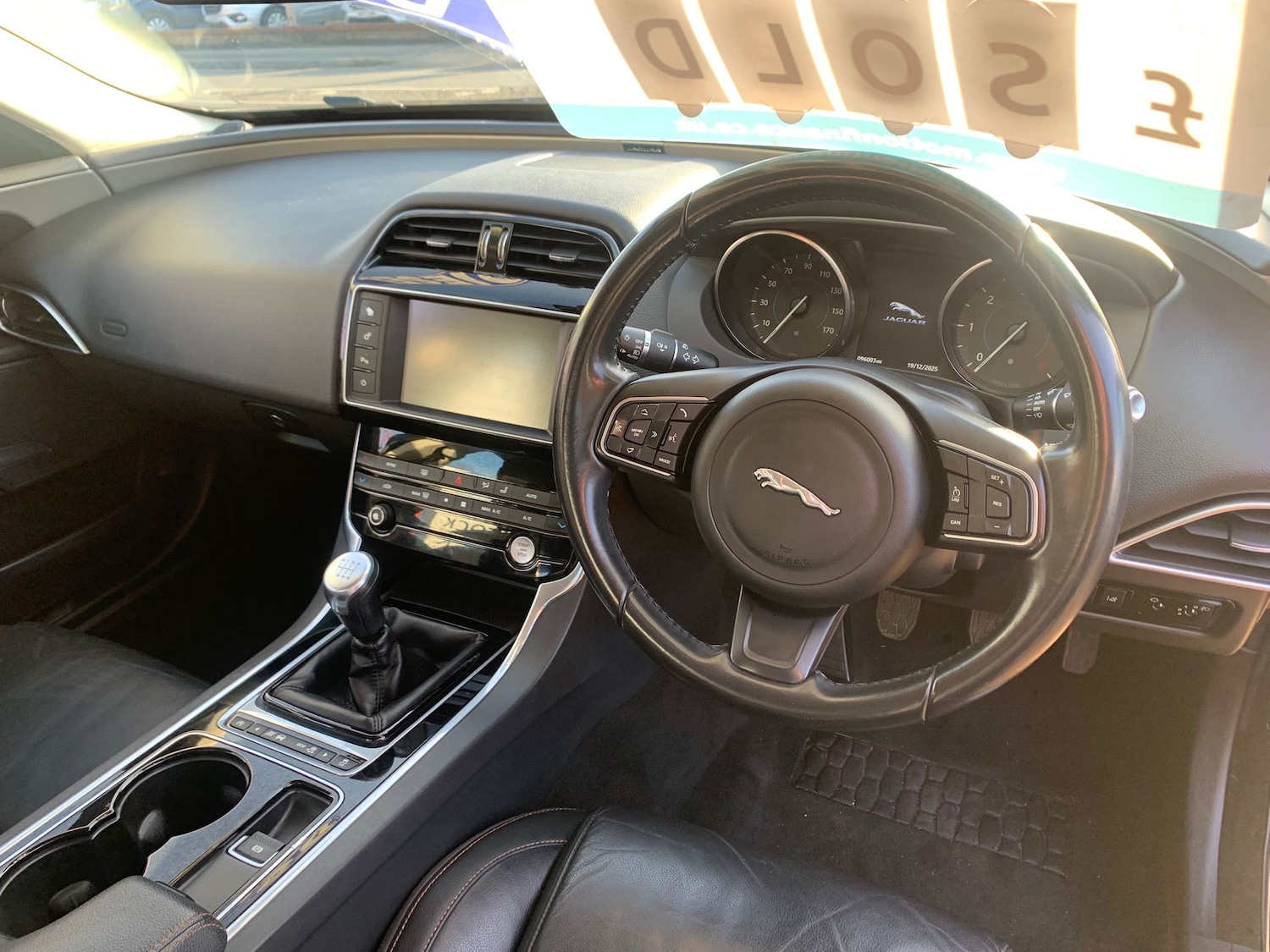 Used Jaguar XE 2016 for sale - 77002017: Photo 10