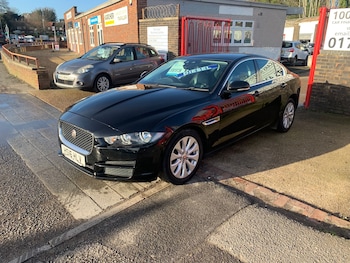 Used Jaguar XE 2016 for sale - 77002017: Photo