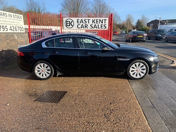 Used Jaguar XE 2016 for sale - 77002017: Photo