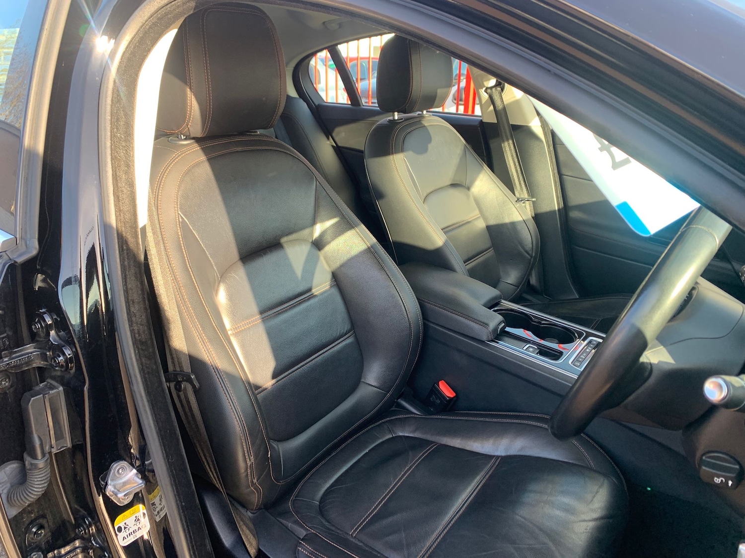 Used Jaguar XE 2016 for sale - 77002017: Photo 9