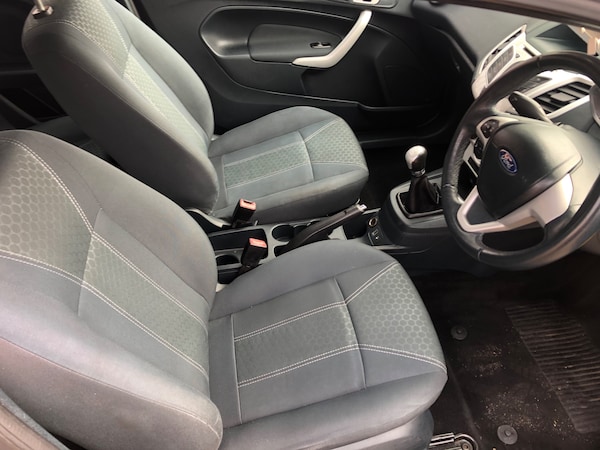 Used Ford Fiesta 2012 for sale - 75982931: Photo 8