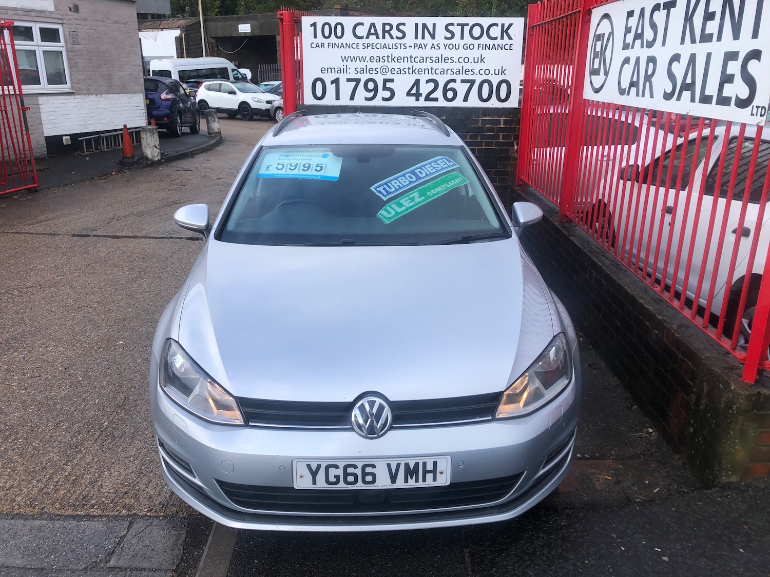 Used Volkswagen Golf 2016 for sale - 76320048: Photo 2
