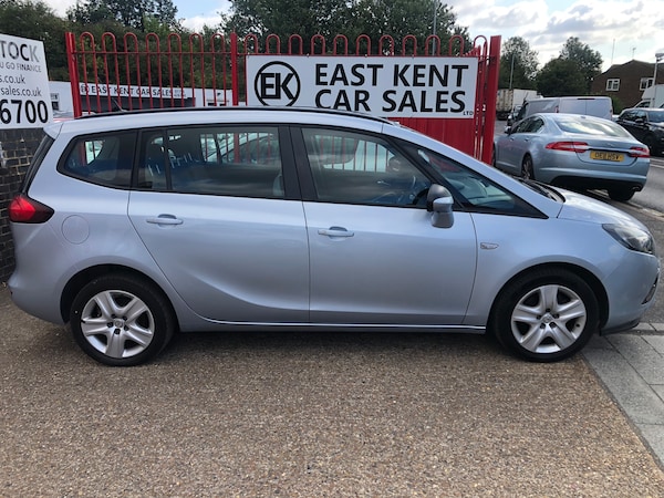 Used Vauxhall Zafira 2015 for sale - 75261425: Photo 5