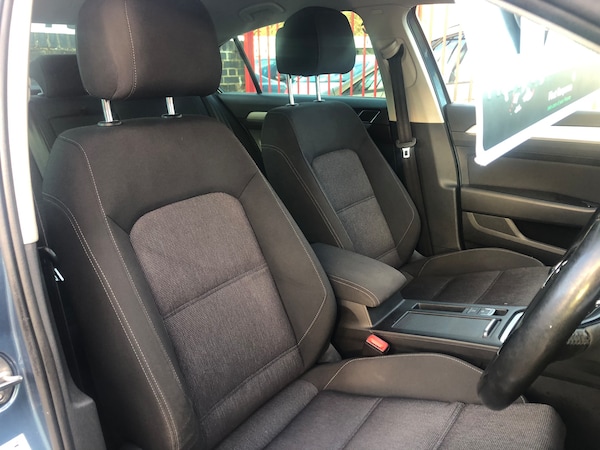 Used Volkswagen Passat 2017 for sale - 73628053: Photo 7
