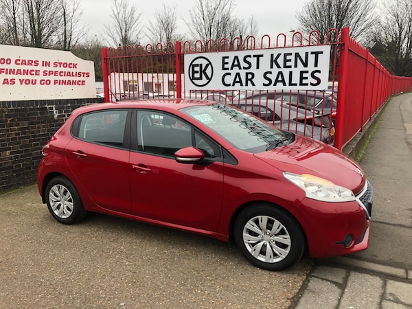 Used Peugeot 208 2014 for sale - 72450622: Photo 4