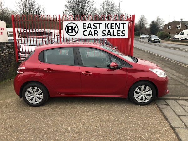 Used Peugeot 208 2014 for sale - 72450622: Photo 5