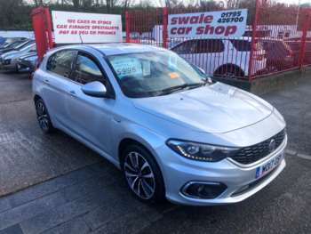 2017 (17) 1.6L Lounge 5dr