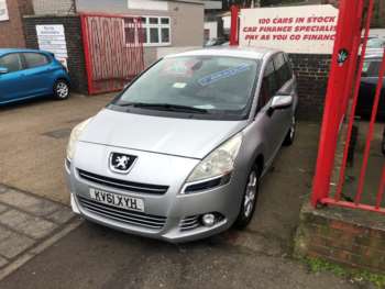 Used Peugeot 5008 2011 for sale - 70149927: Photo