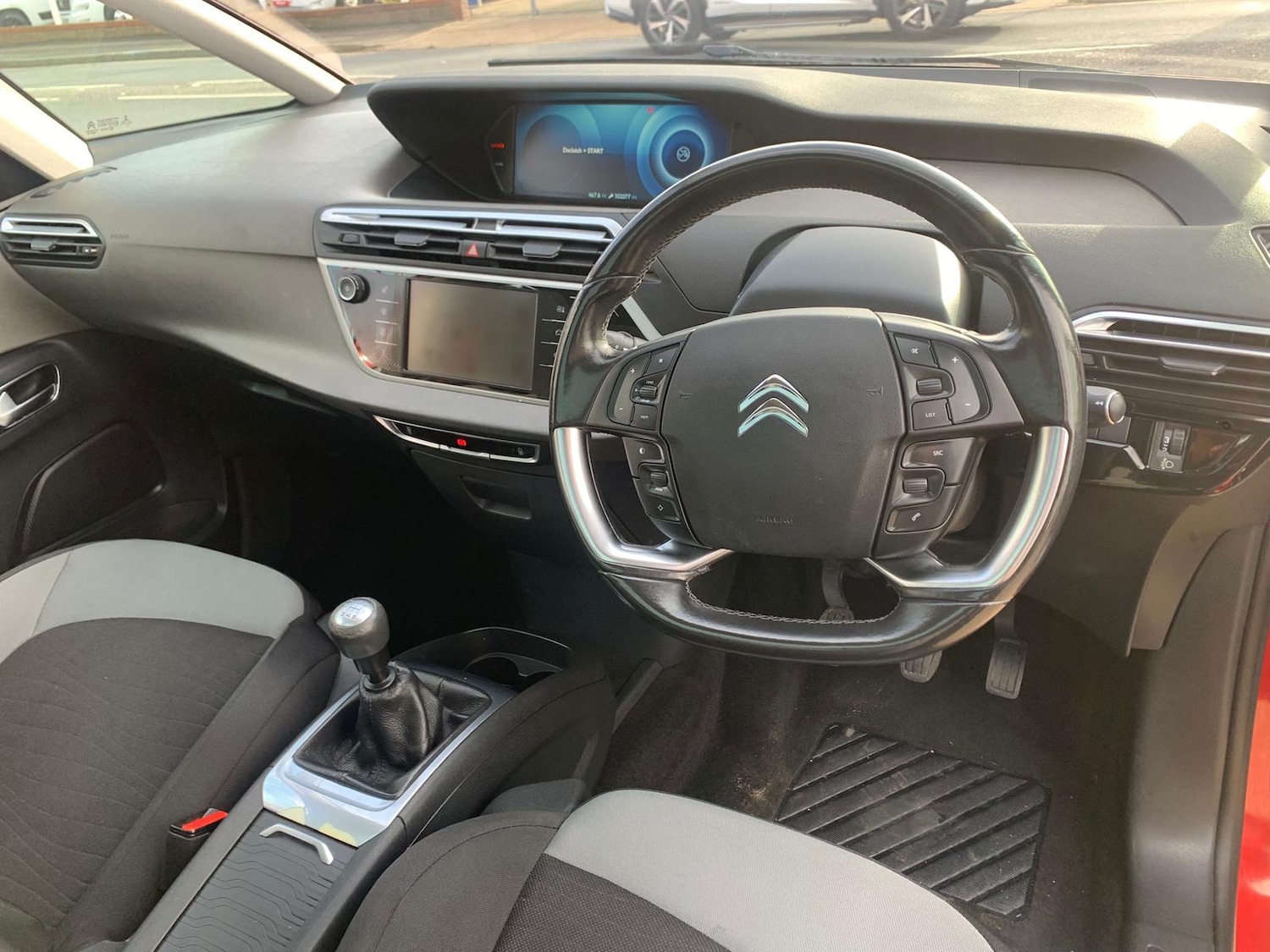 Used Citroen C4 Picasso 2013 for sale - 76577441: Photo 11