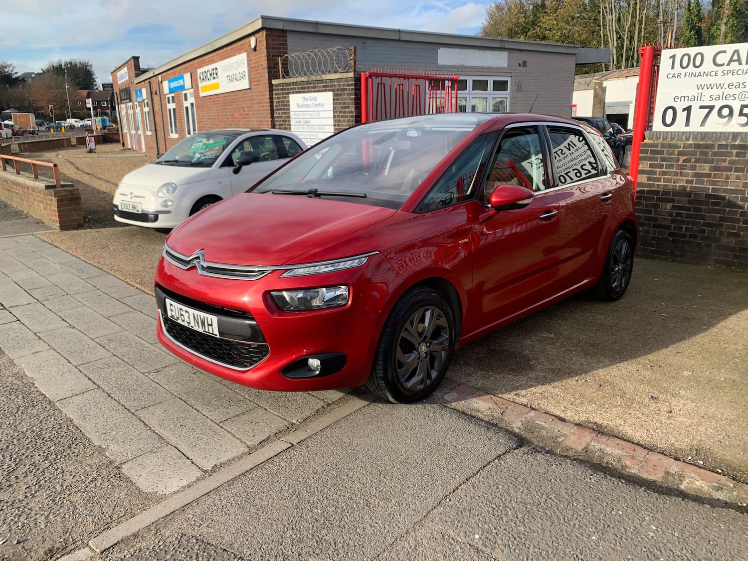 Used Citroen C4 Picasso 2013 for sale - 76577441: Photo 3
