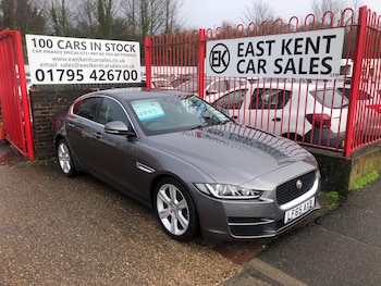 Used Jaguar XE 2016 for sale - 77542600: Photo