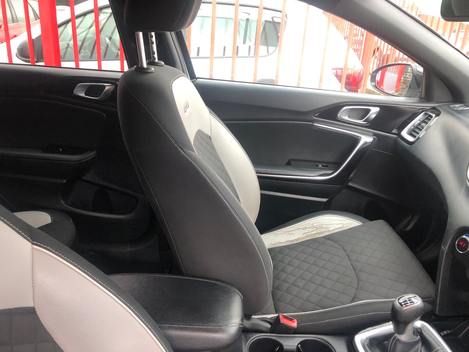 Used Kia Ceed 2019 for sale - 77665991: Photo 9