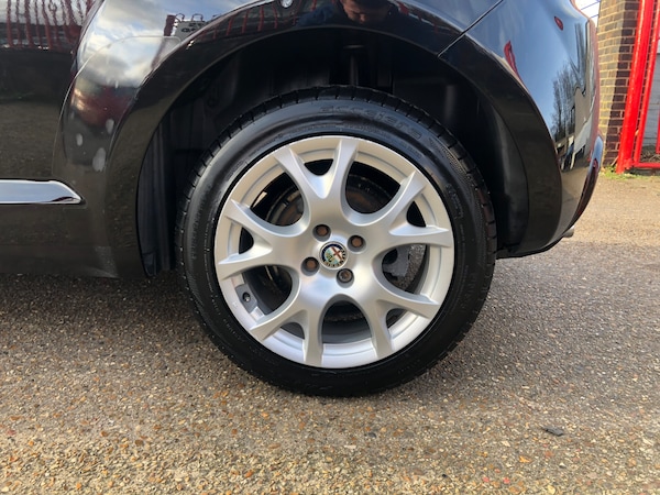 Used Alfa Romeo MiTo 2012 for sale - 69565786: Photo 12