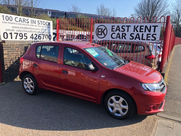 Used Dacia Sandero 2015 for sale - 74247249: Photo 4