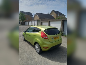 Used Ford Fiesta 2010 for sale - 78427350: Photo