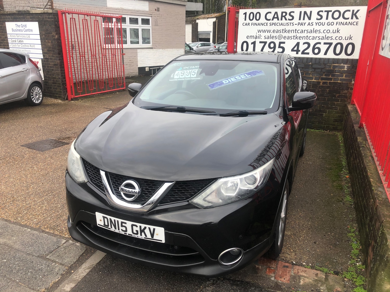 Used Nissan Qashqai 2015 for sale - 77287352: Photo 3