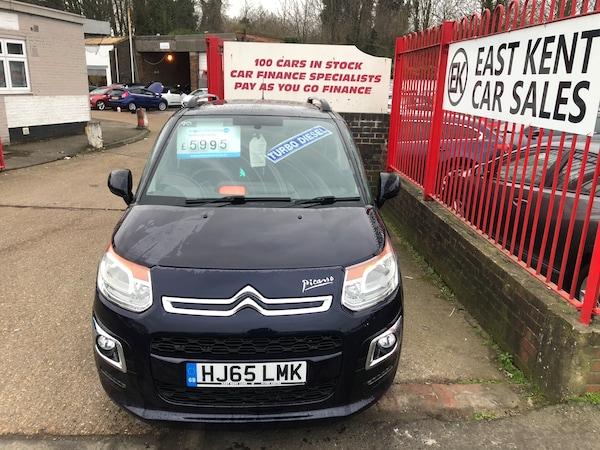 Used Citroen C3 Picasso 2015 for sale - 65114624: Photo 2