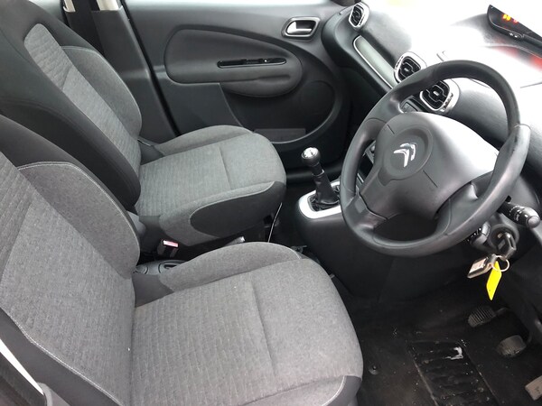 Used Citroen C3 Picasso 2015 for sale - 65114624: Photo 8