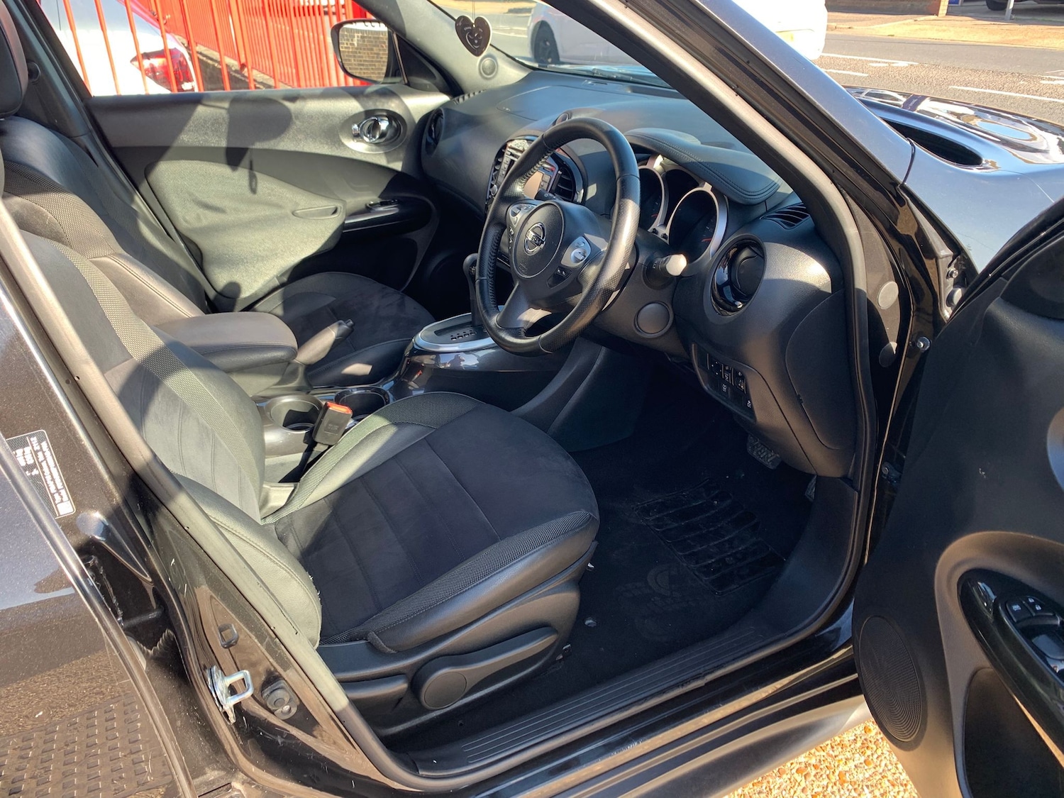 Used Nissan Juke 2018 for sale - 76193849: Photo 10