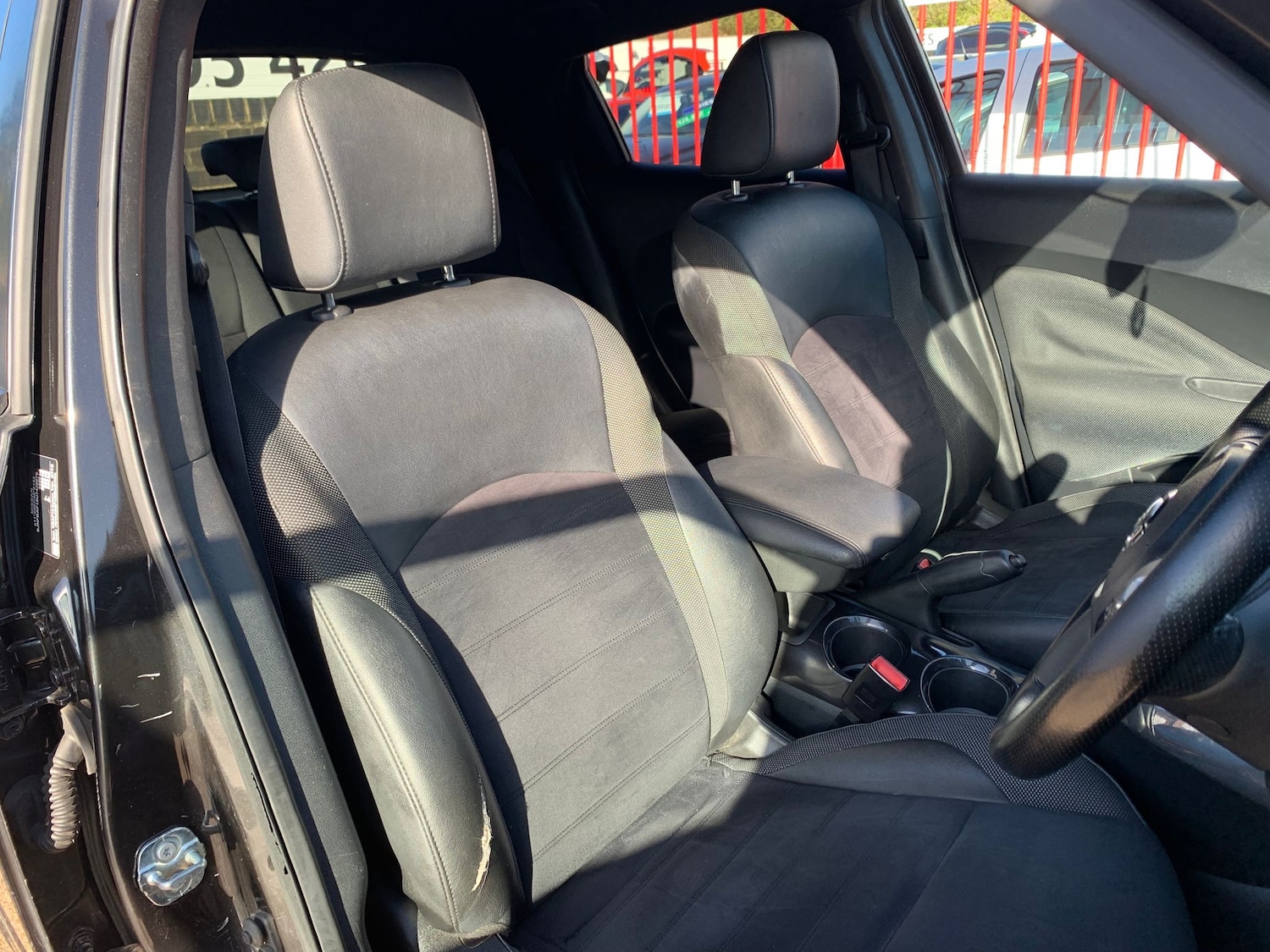 Used Nissan Juke 2018 for sale - 76193849: Photo 9