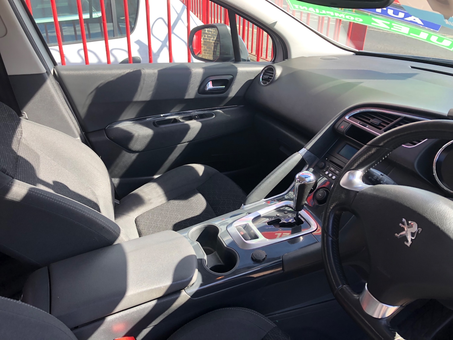 Used Peugeot 3008 2016 for sale - 78026250: Photo 10