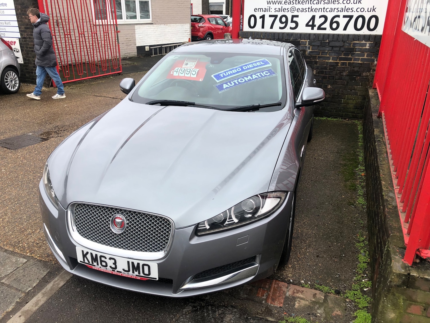 Used Jaguar XF 2013 for sale - 77408906: Photo 3