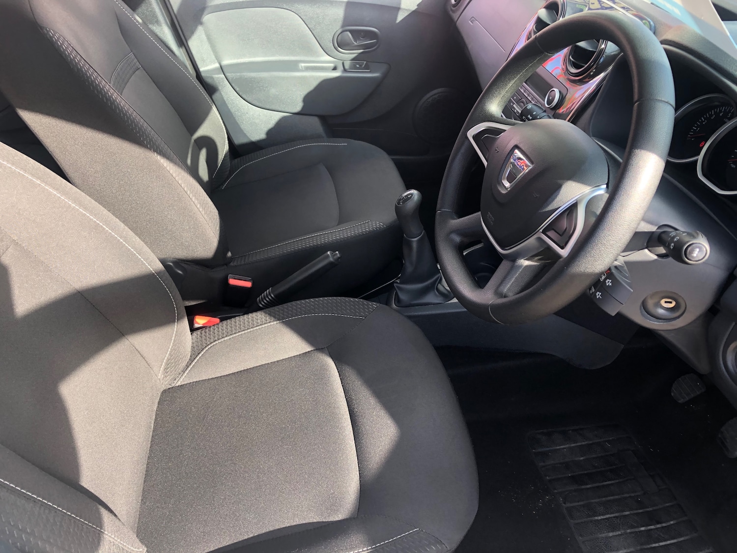 Used Dacia Sandero 2017 for sale - 76292887: Photo 7